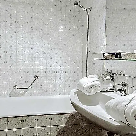 Hotel Regina Terme 3*